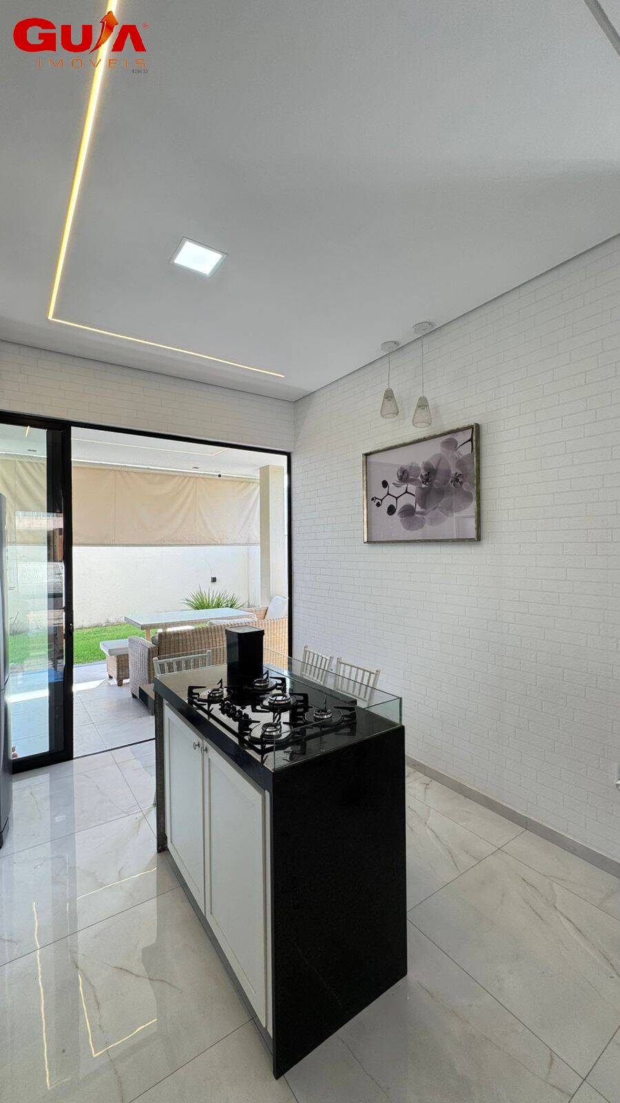 Casa à venda e aluguel com 3 quartos, 150m² - Foto 4