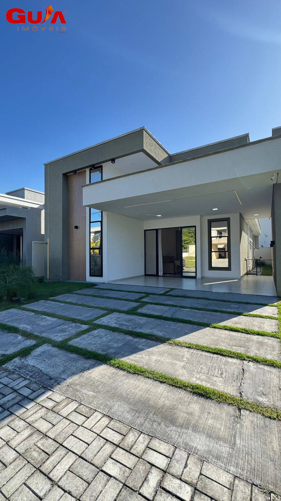 Casa à venda e aluguel com 3 quartos, 150m² - Foto 1