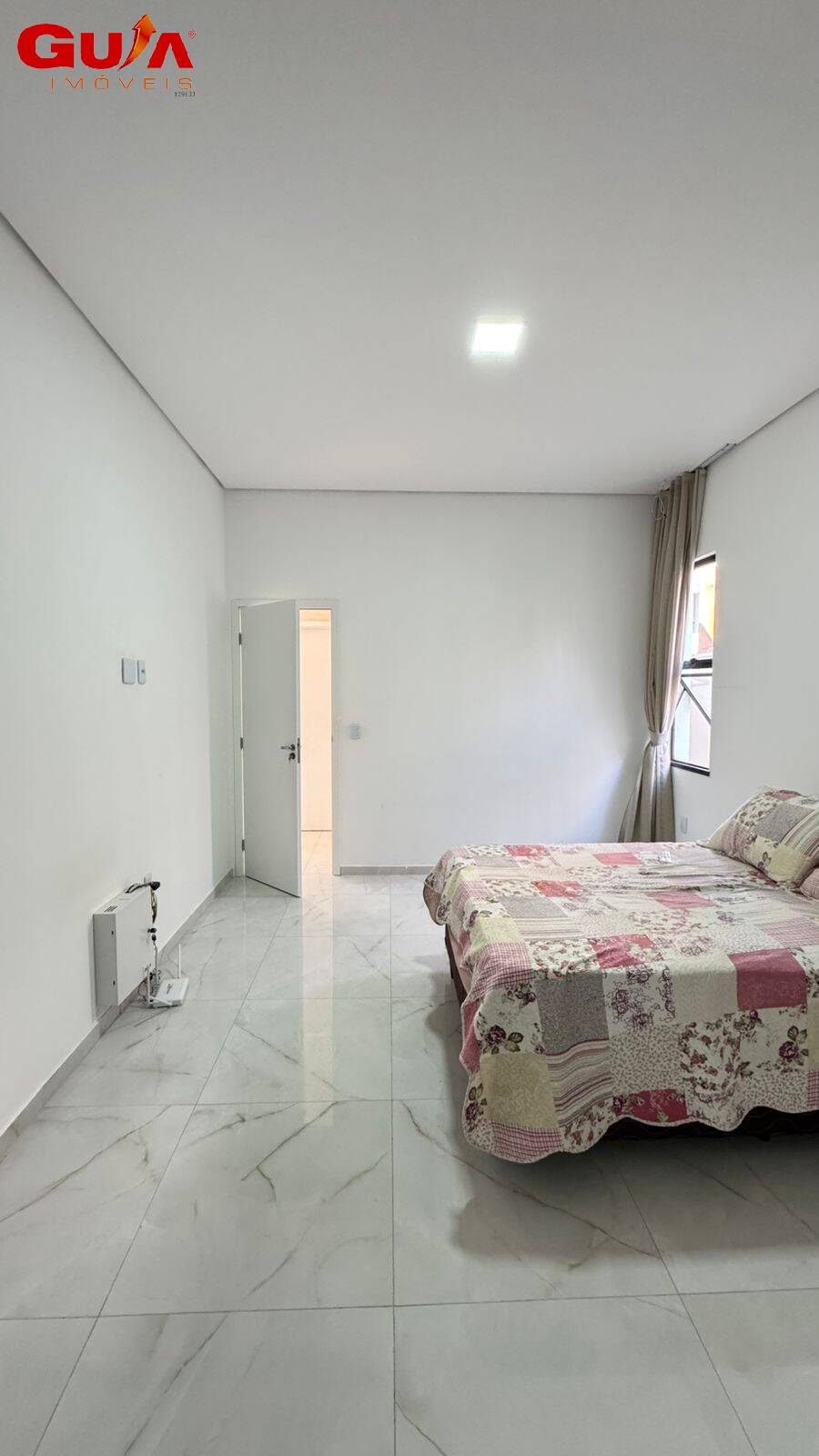 Casa à venda e aluguel com 3 quartos, 150m² - Foto 7