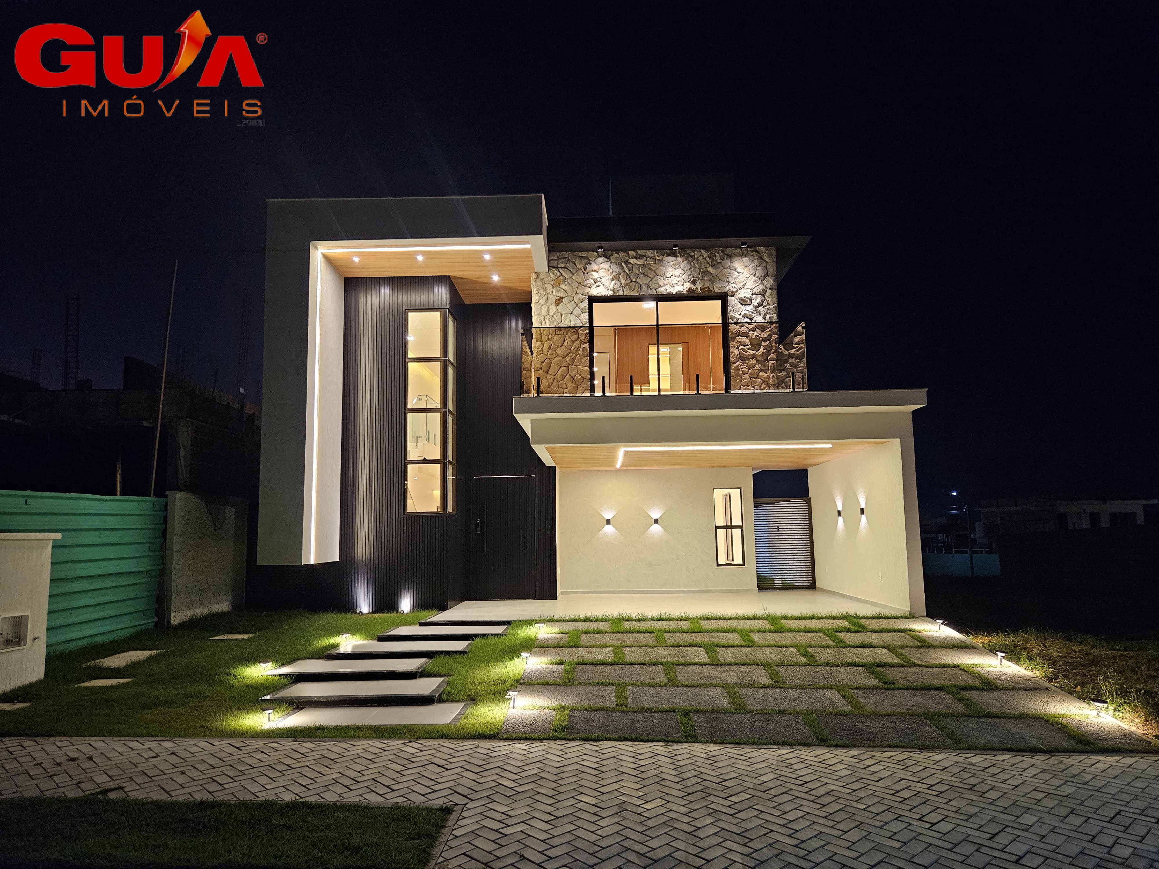 CASA DUPLEX COM MÓVEIS PROJETADOS - TERRAS 4