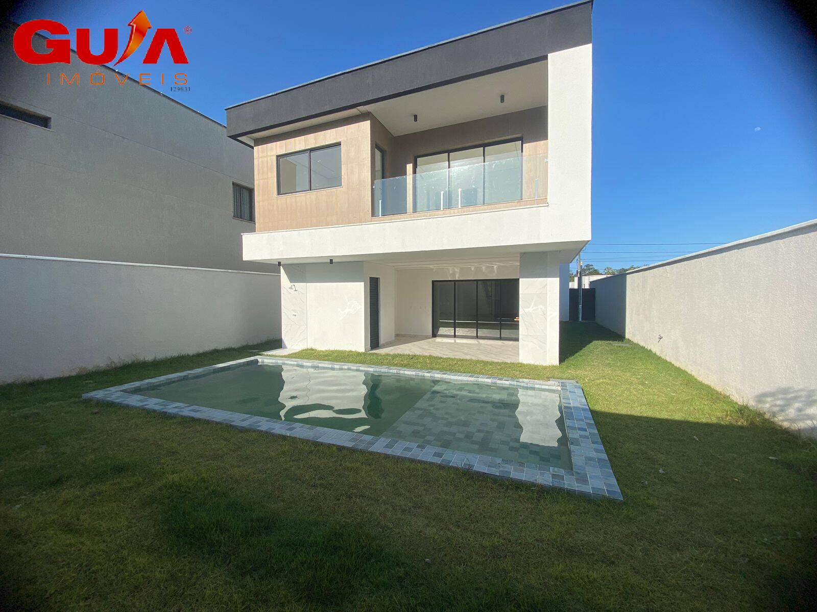 Casa à venda com 4 quartos, 210m² - Foto 9