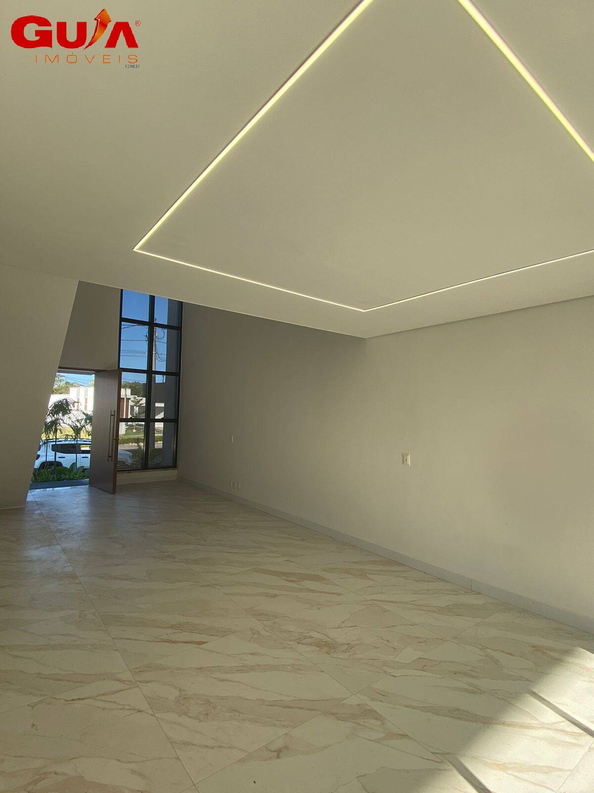 Casa à venda com 4 quartos, 210m² - Foto 13