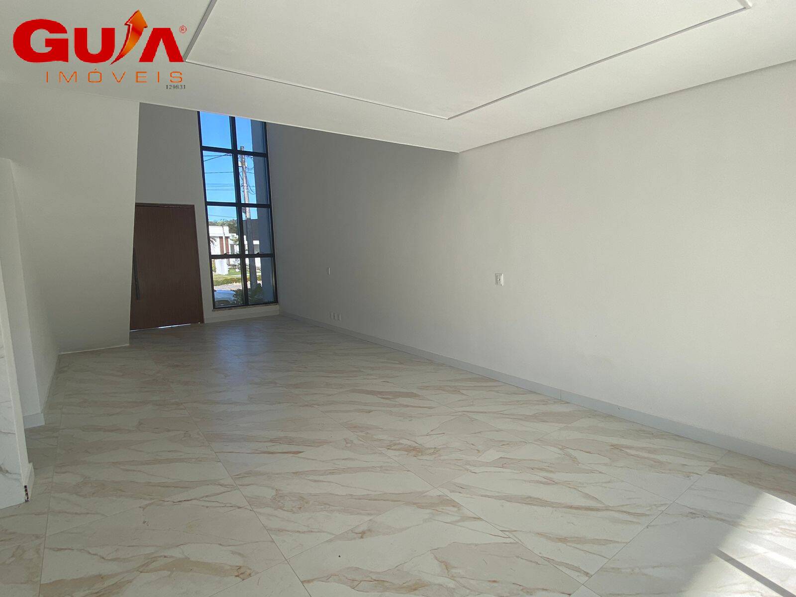 Casa à venda com 4 quartos, 210m² - Foto 12