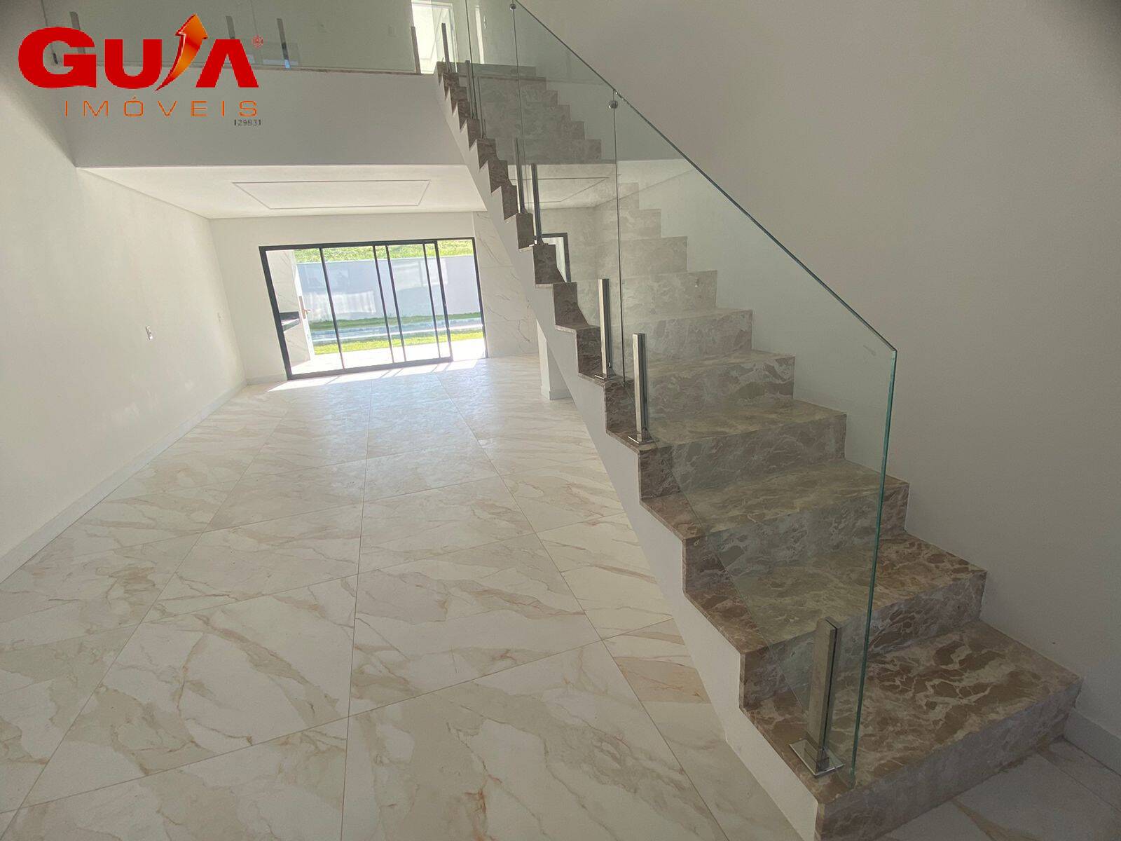 Casa à venda com 4 quartos, 210m² - Foto 17