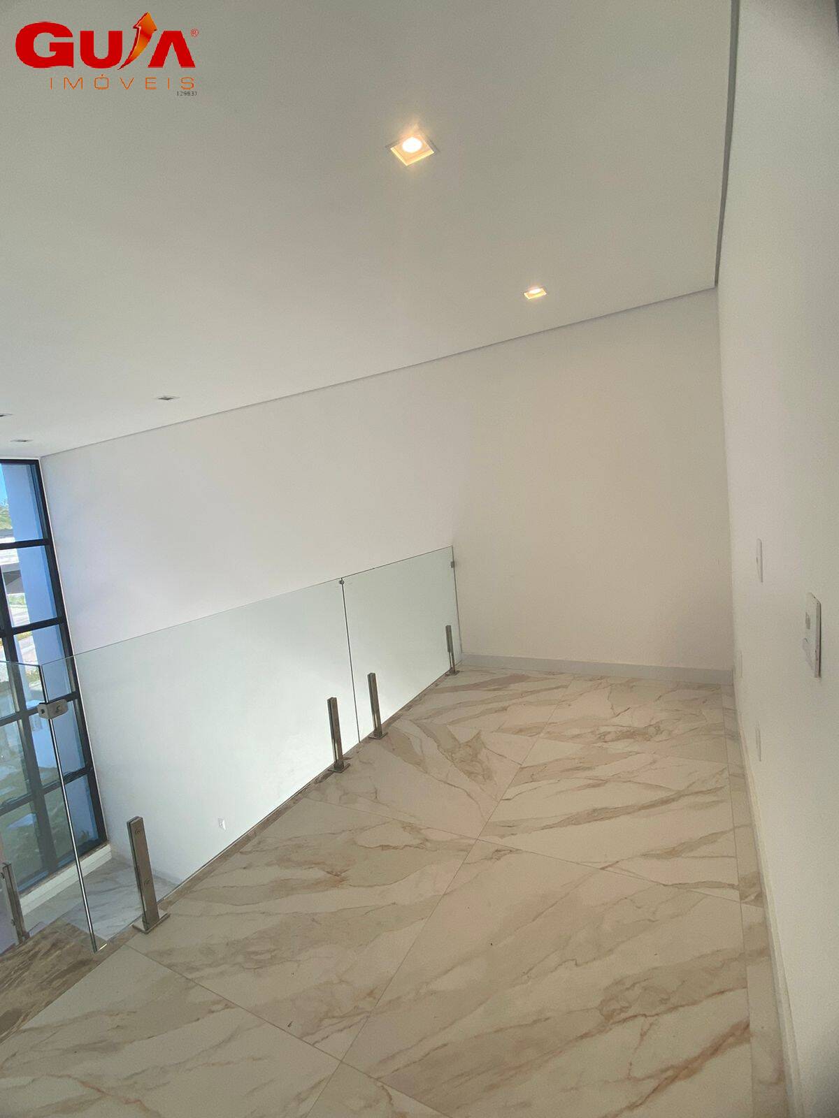 Casa à venda com 4 quartos, 210m² - Foto 22