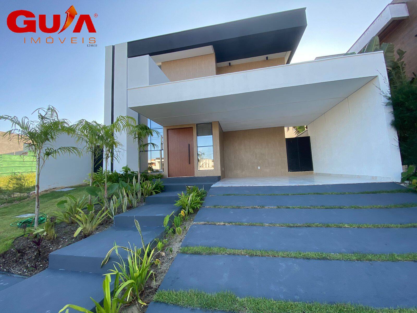 Casa à venda com 4 quartos, 210m² - Foto 3