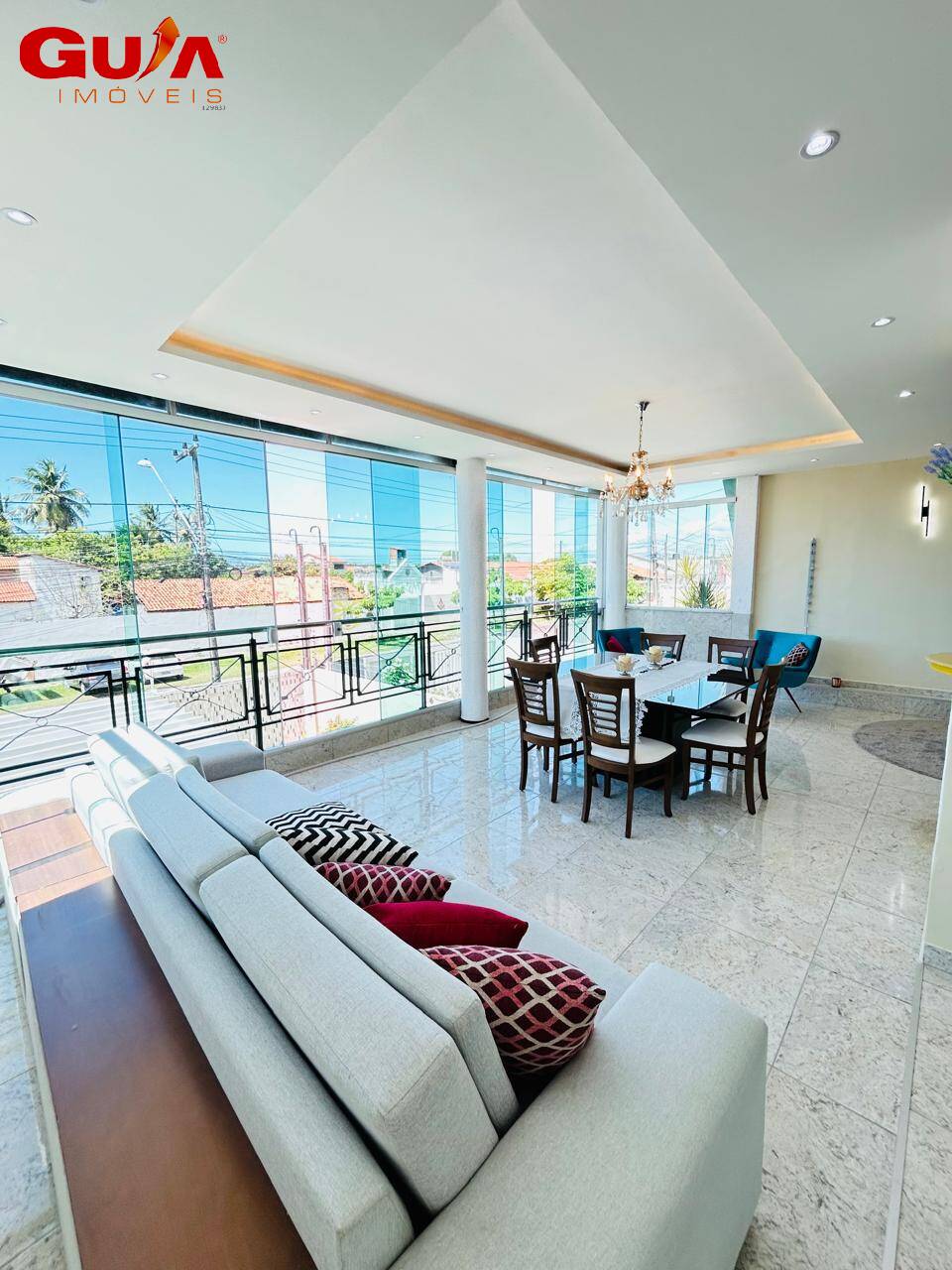 Casa, 4 quartos, 198 m² - Foto 2