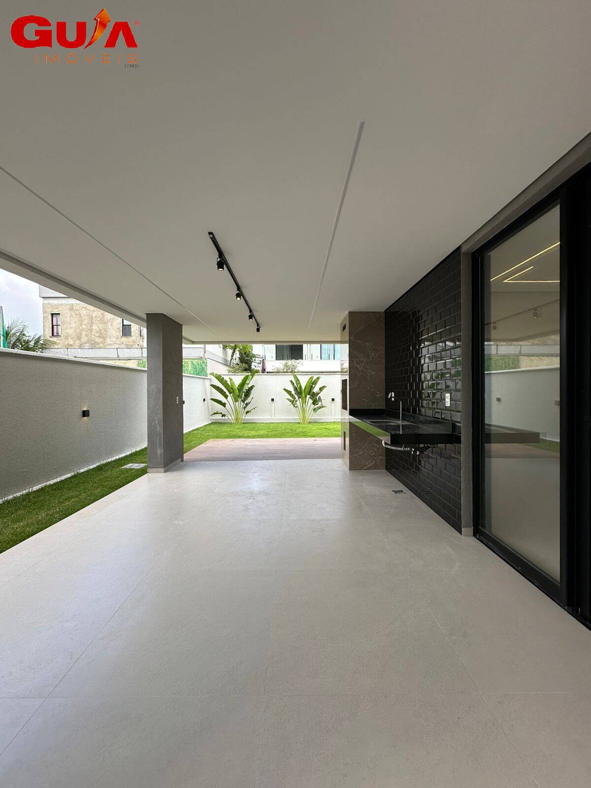 Casa de Condomínio à venda com 4 quartos, 261m² - Foto 20