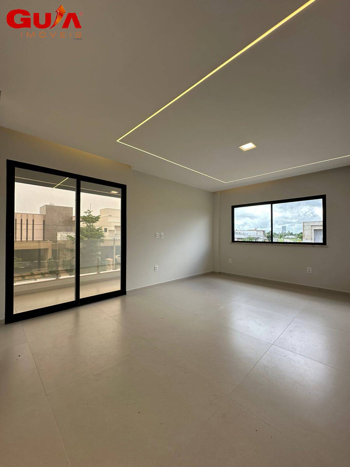 Casa de Condomínio à venda com 4 quartos, 261m² - Foto 31