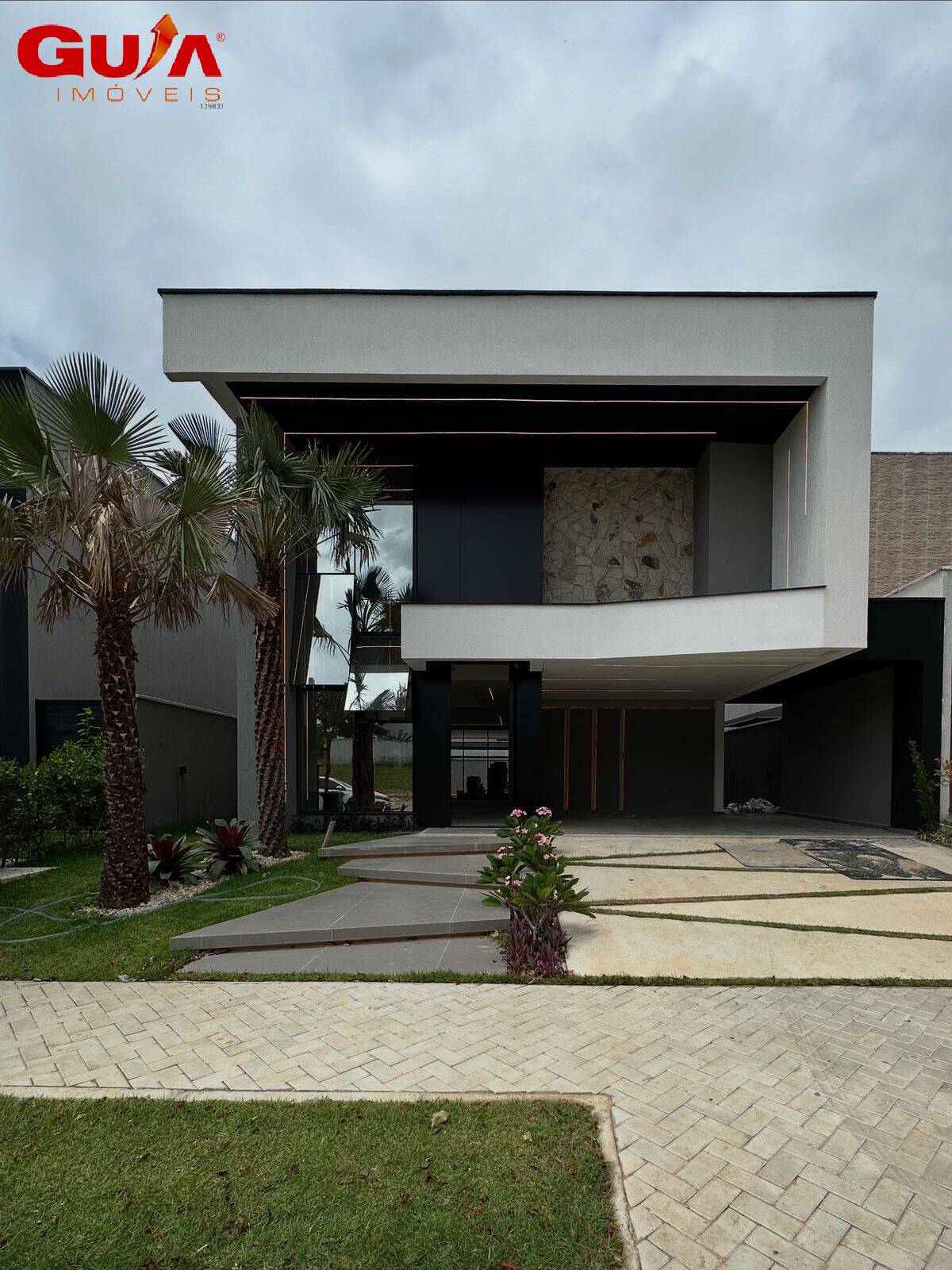 Casa de Condomínio à venda com 6 quartos, 292m² - Foto 2