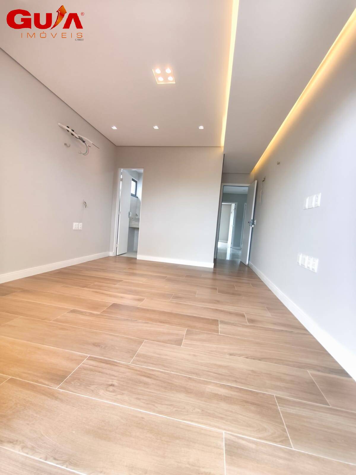 Casa de Condomínio à venda com 4 quartos, 260m² - Foto 7