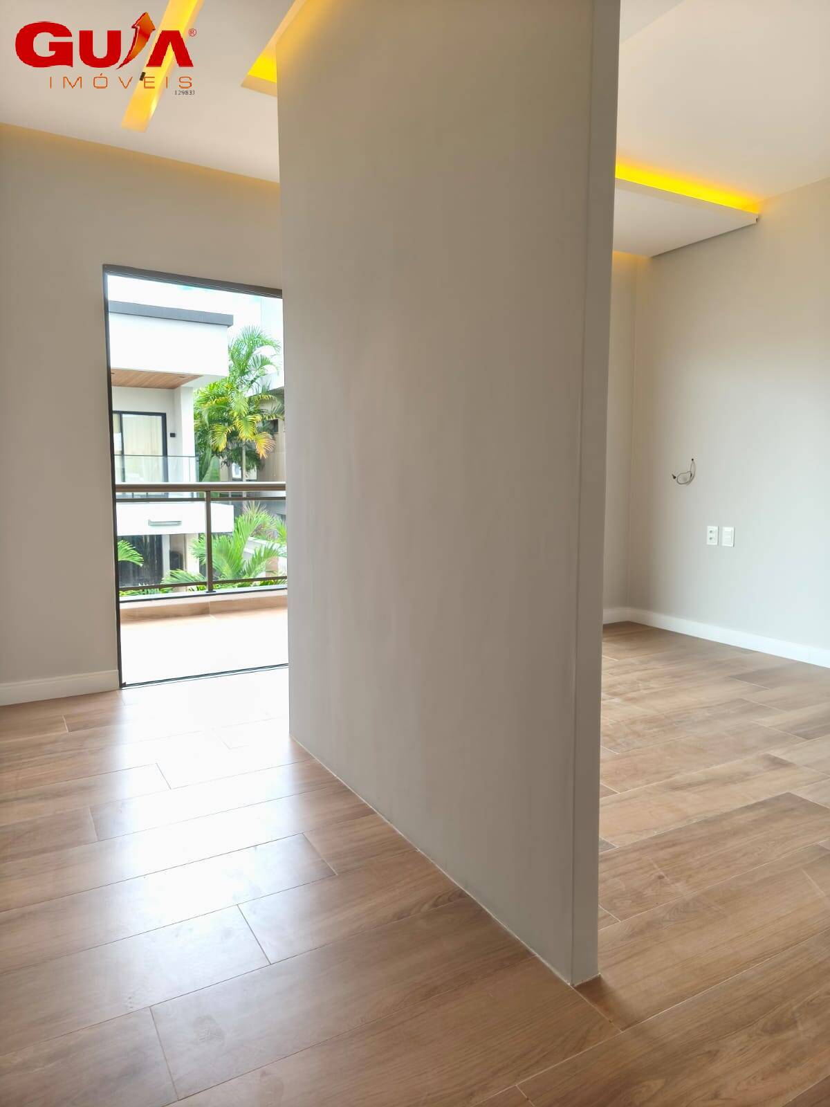 Casa de Condomínio à venda com 4 quartos, 260m² - Foto 9