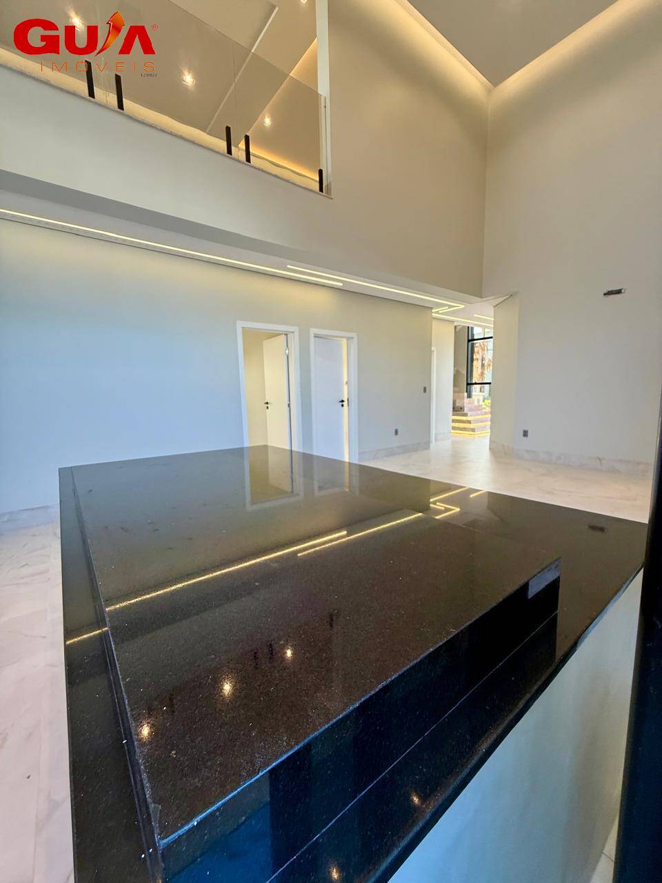 Casa de Condomínio à venda com 3 quartos, 235m² - Foto 11
