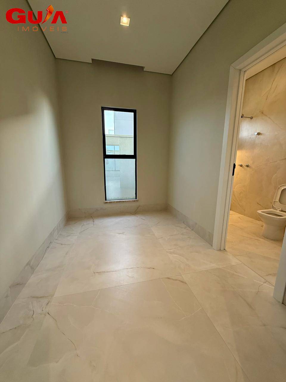 Casa de Condomínio à venda com 3 quartos, 235m² - Foto 8