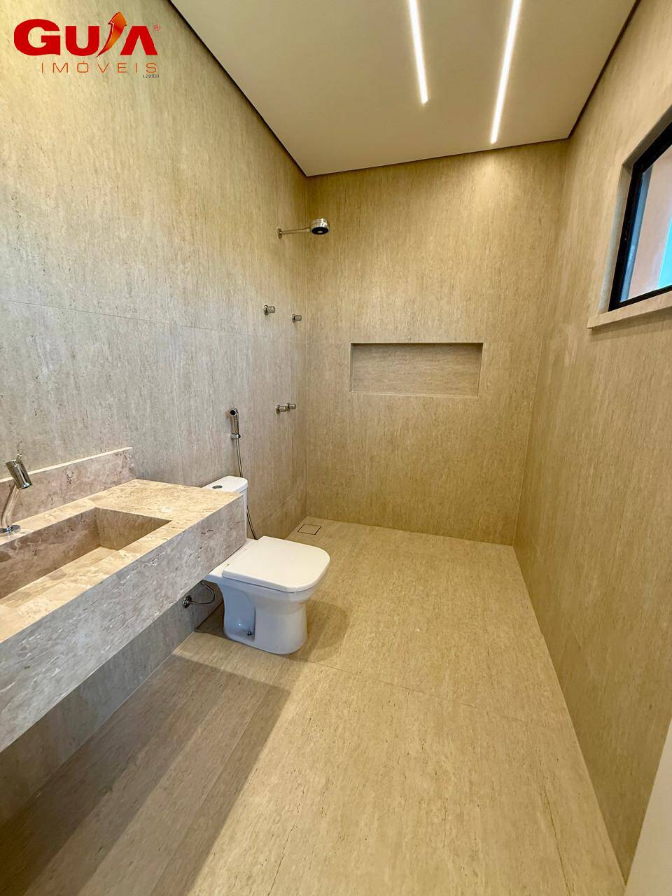 Casa de Condomínio à venda com 3 quartos, 235m² - Foto 10