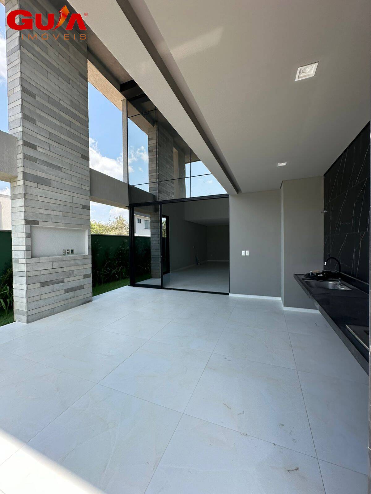 Casa de Condomínio à venda com 4 quartos, 290m² - Foto 10
