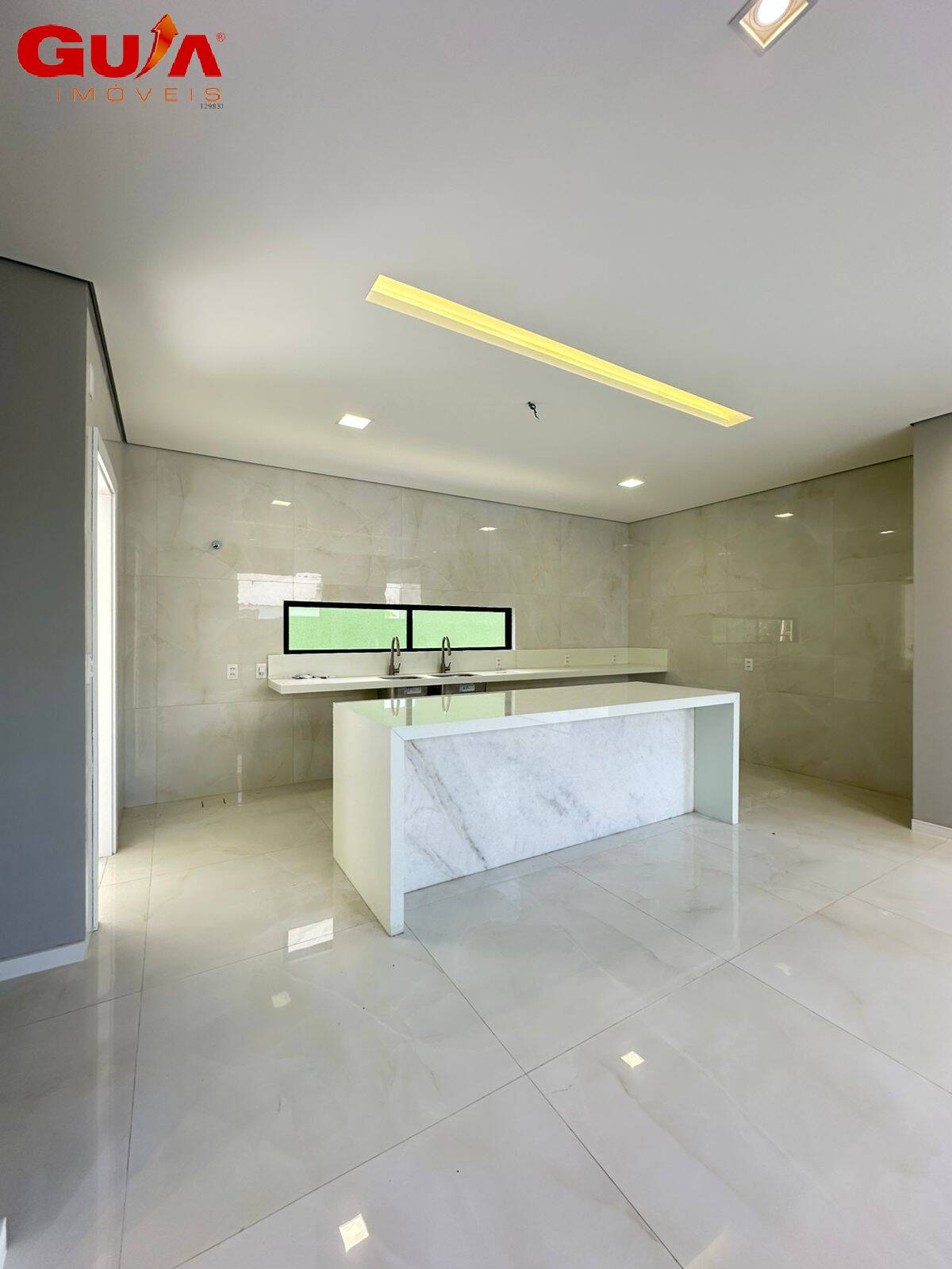 Casa de Condomínio à venda com 4 quartos, 290m² - Foto 16