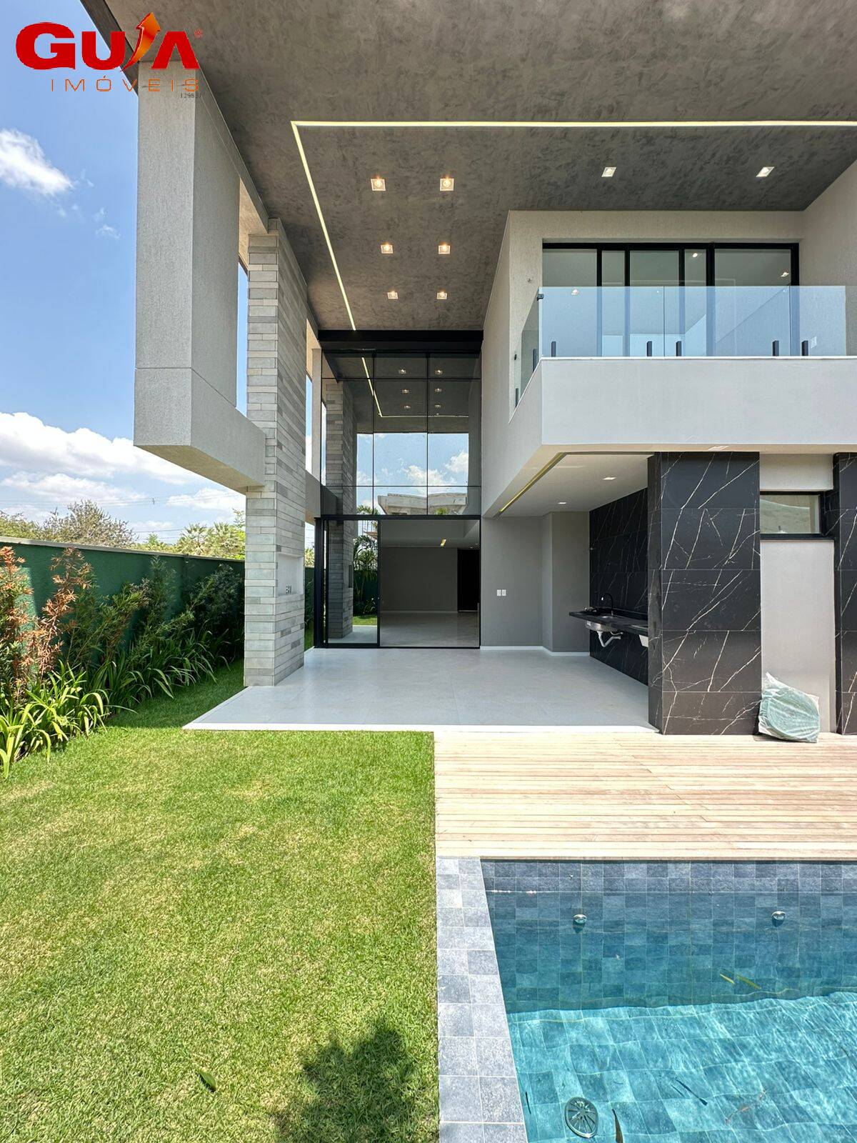 Casa de Condomínio à venda com 4 quartos, 290m² - Foto 8