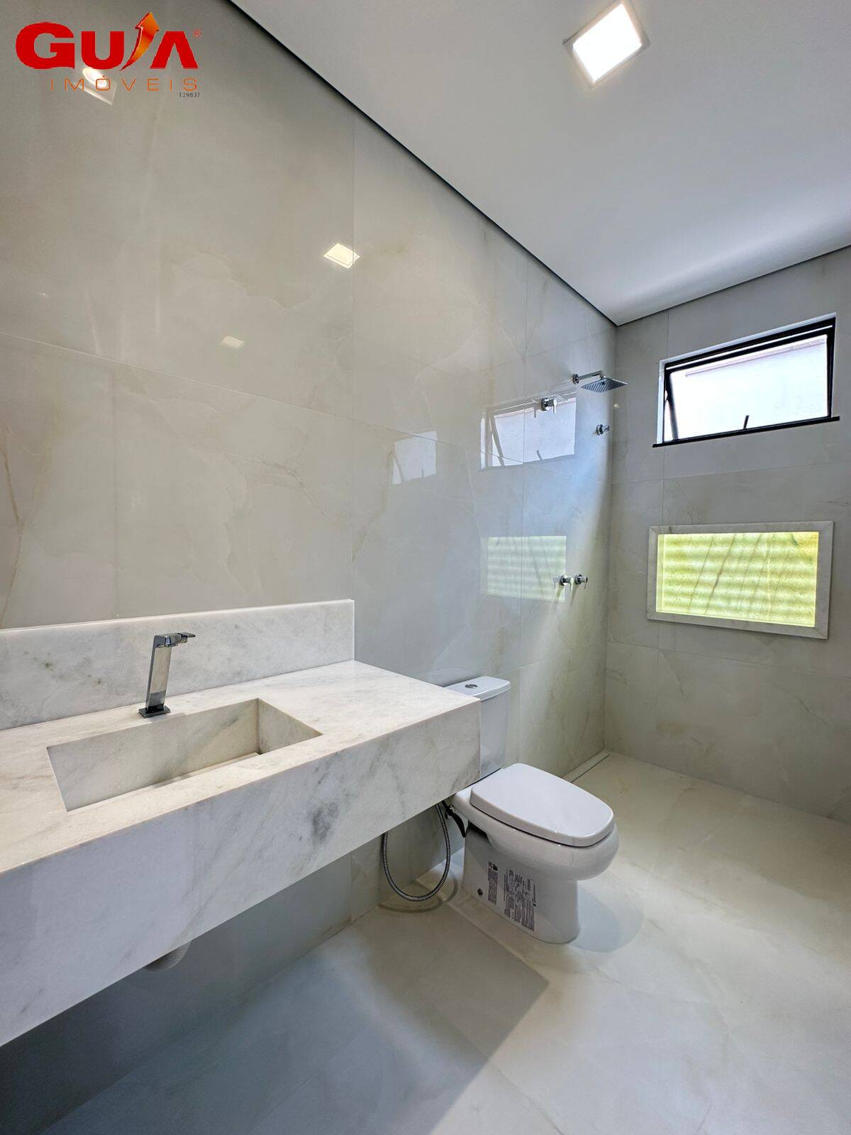 Casa de Condomínio à venda com 4 quartos, 290m² - Foto 28