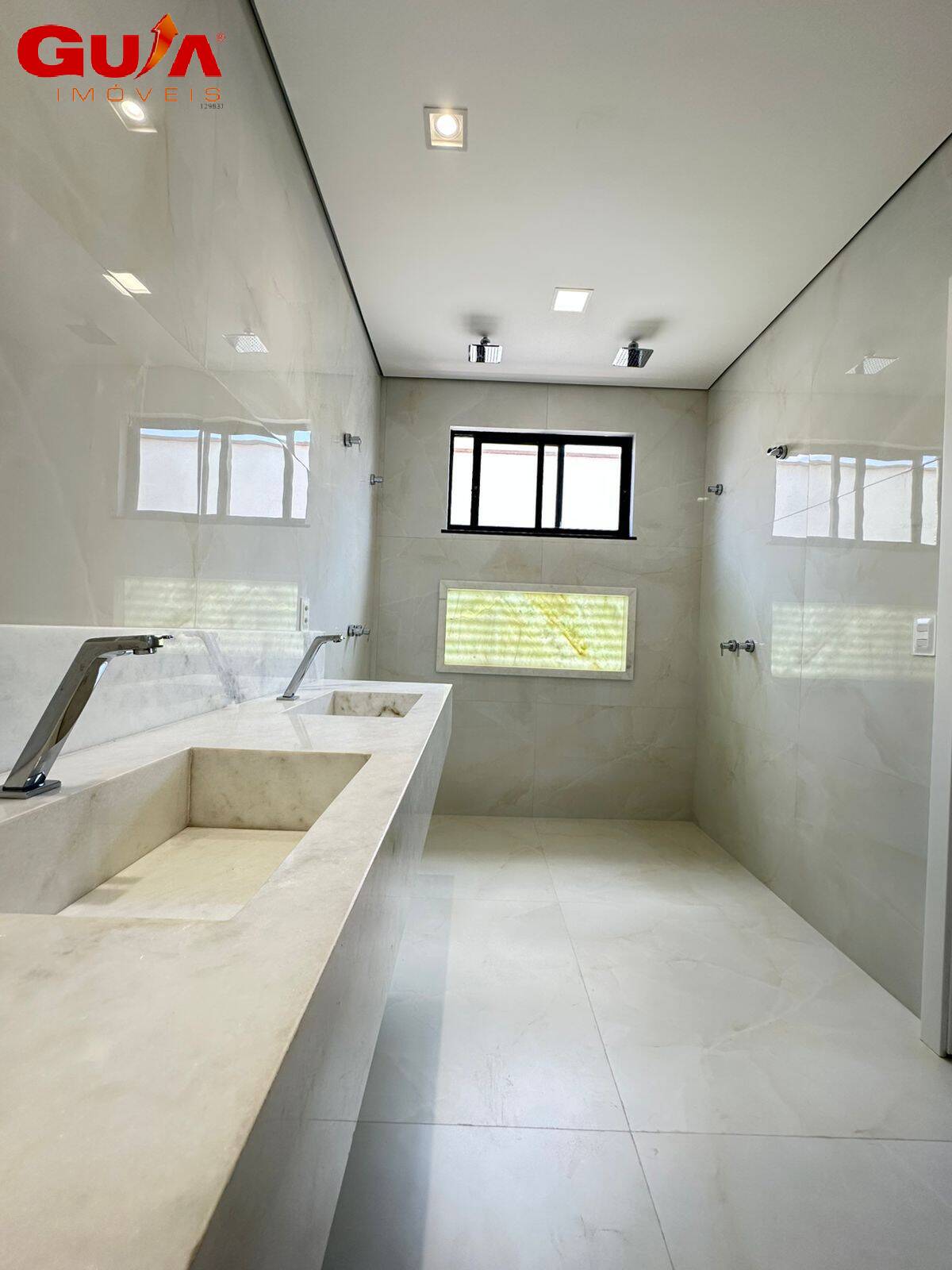 Casa de Condomínio à venda com 4 quartos, 290m² - Foto 35