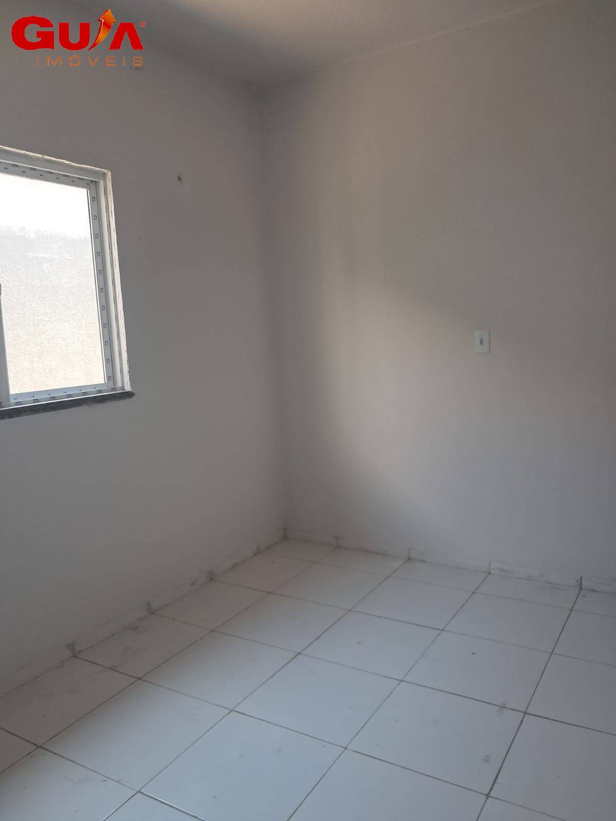 Casa à venda com 3 quartos, 77m² - Foto 8