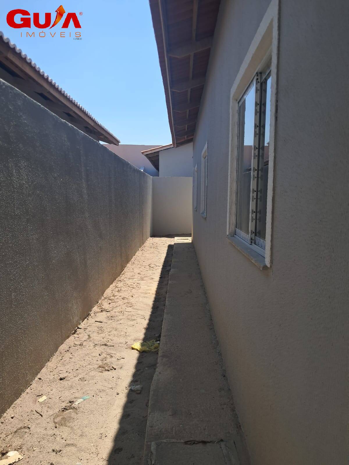 Casa à venda com 3 quartos, 77m² - Foto 17