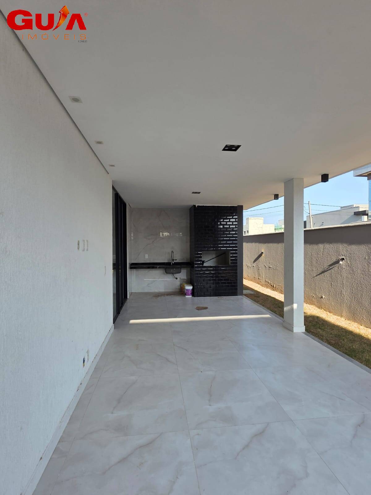 Casa de Condomínio à venda com 4 quartos, 250m² - Foto 23