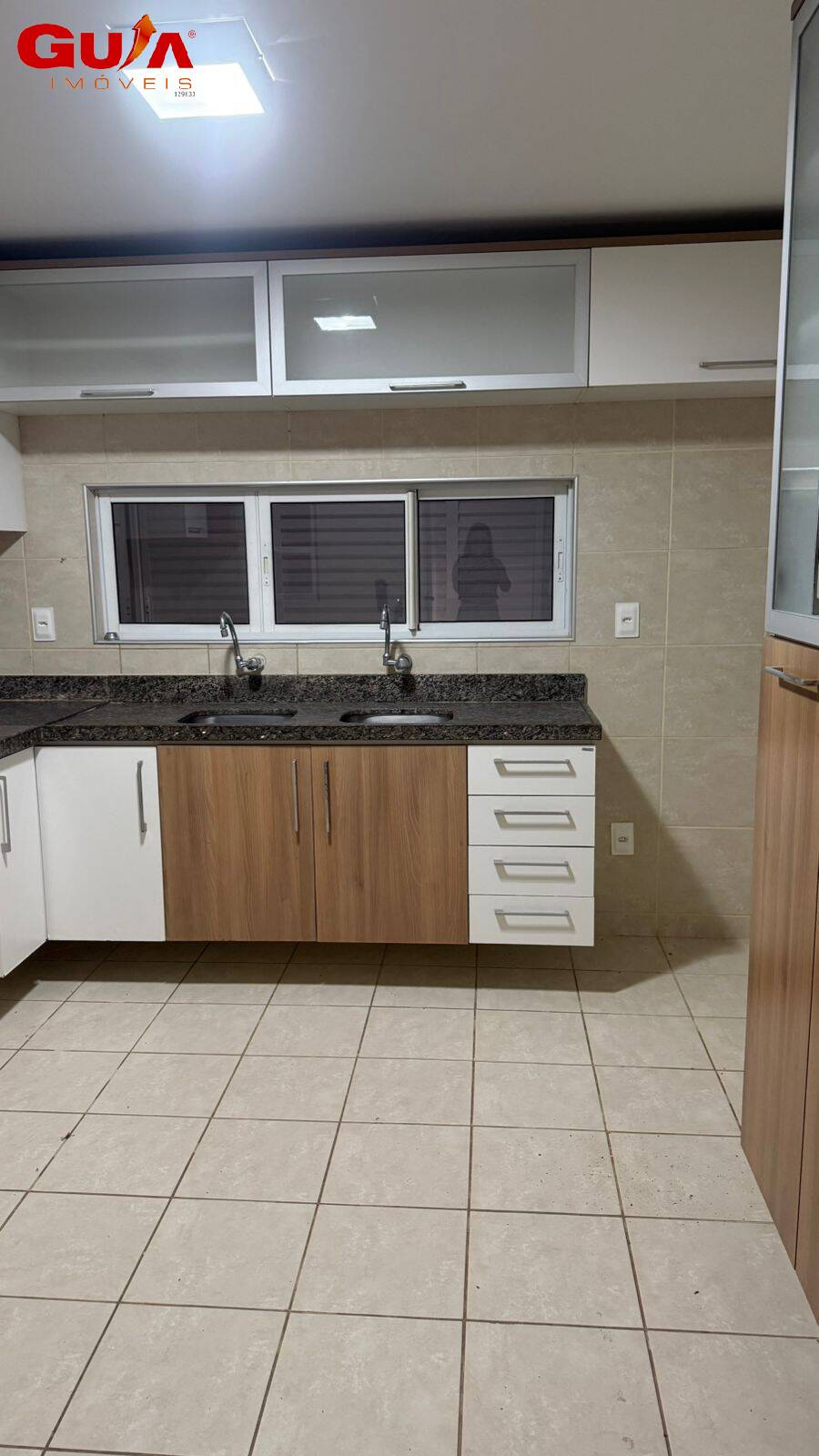 Casa, 4 quartos, 240 m² - Foto 6