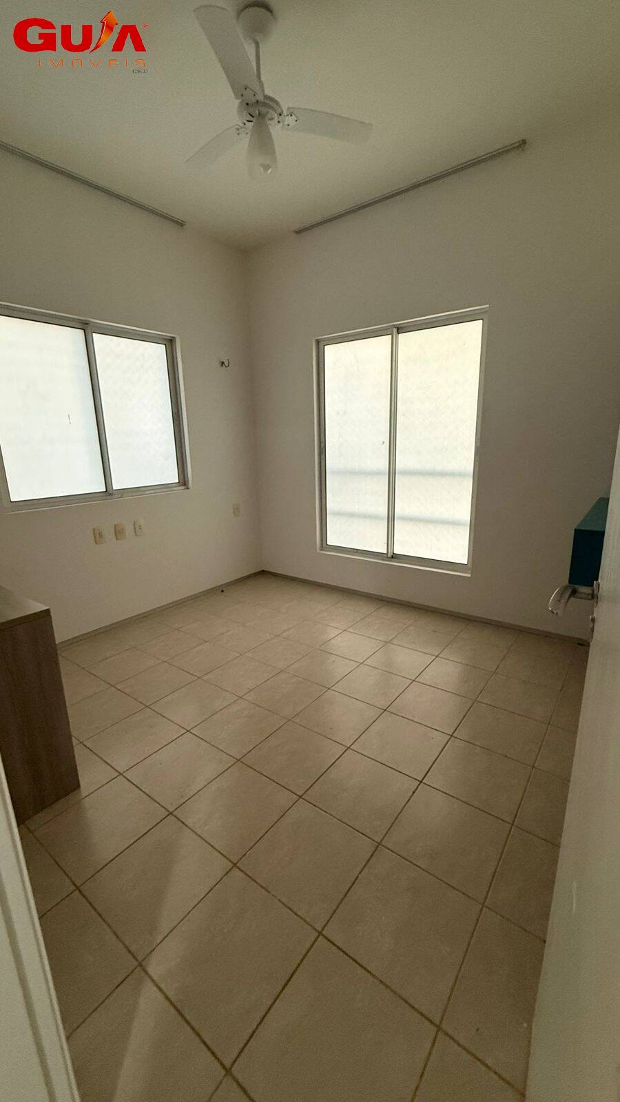 Casa, 4 quartos, 240 m² - Foto 11