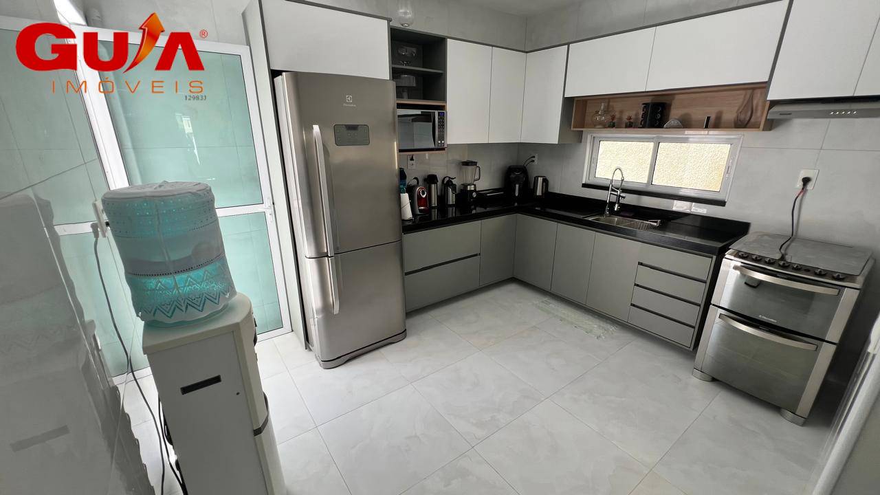 Casa, 3 quartos, 196 m² - Foto 16