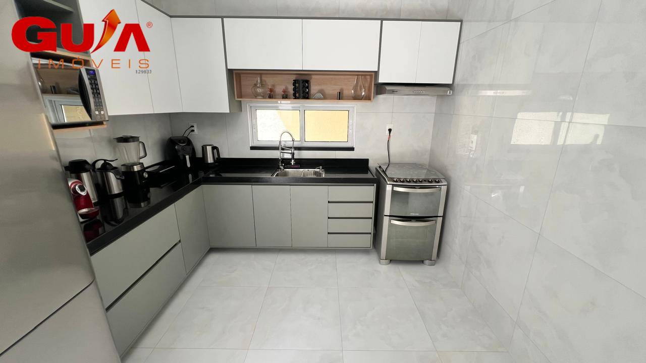 Casa, 3 quartos, 196 m² - Foto 17