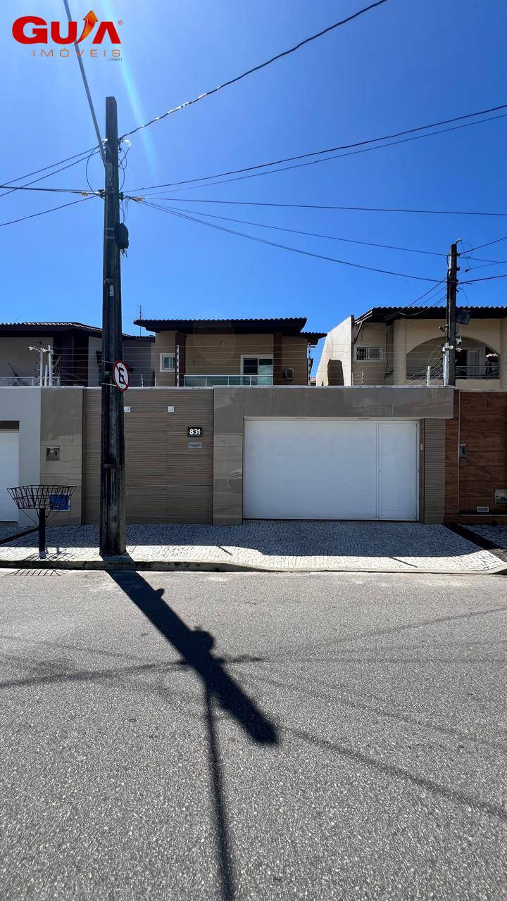 Casa, 3 quartos, 196 m² - Foto 3