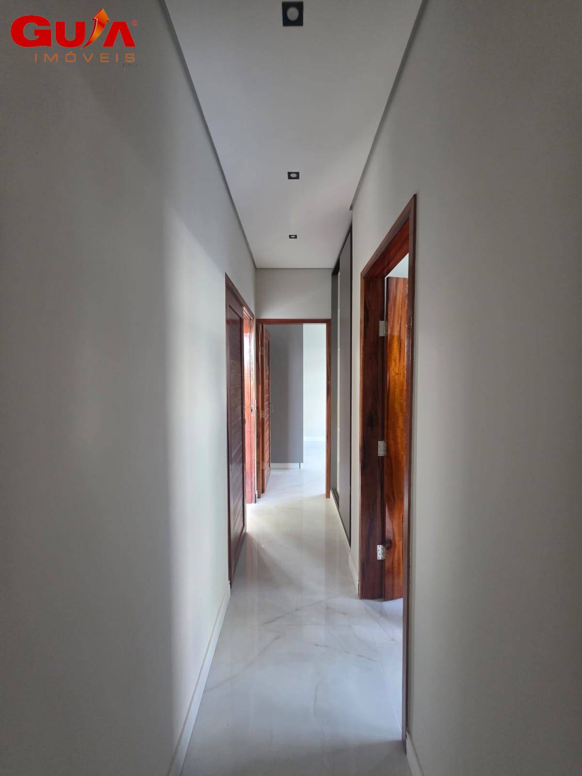 Casa, 4 quartos, 240 m² - Foto 7