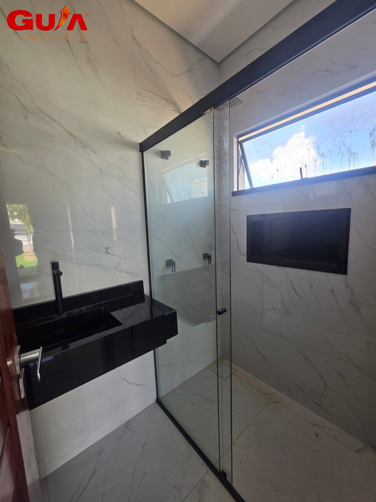 Casa, 4 quartos, 240 m² - Foto 11