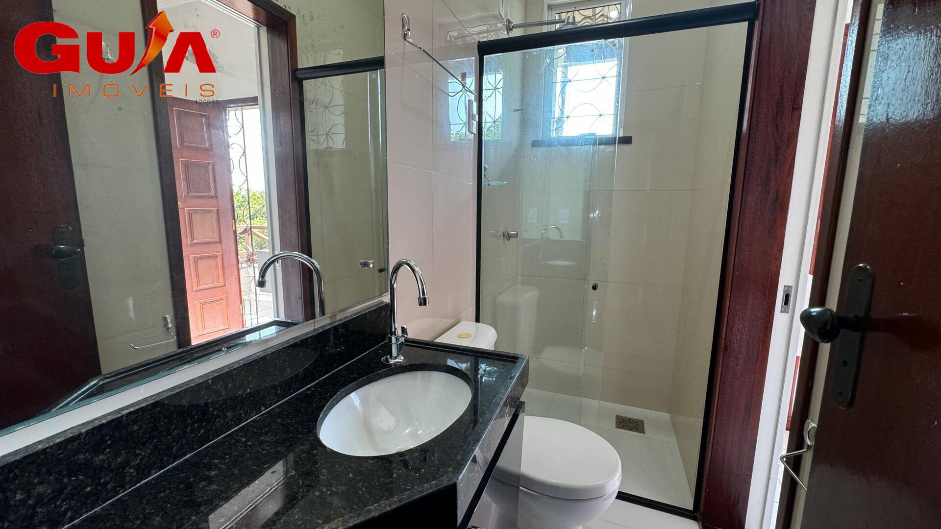Casa para alugar com 3 quartos, 180m² - Foto 9