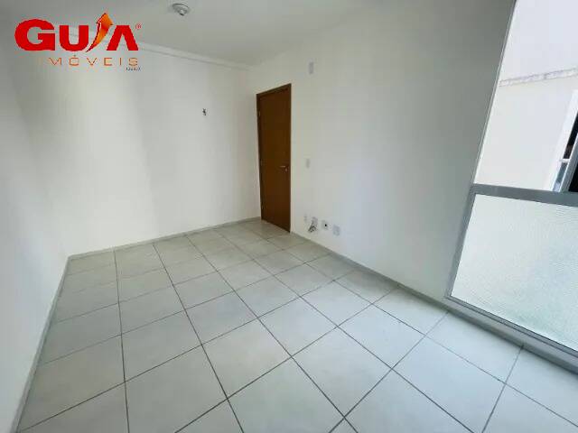 Apartamento à venda com 2 quartos, 45m² - Foto 4